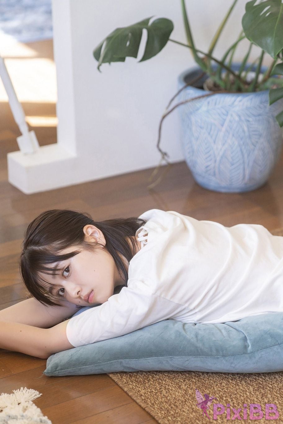 Japanese Idol Yuzuha Saeki cartoon action digital photo collection Autumn spent with loved ones PixiBB (32)